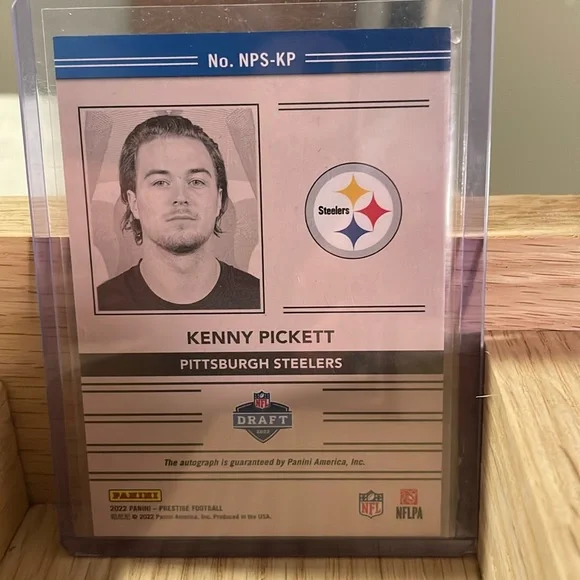 Panini Prestige Passport Autographs Rookie Kenny Pickett - Picture 2 of 2